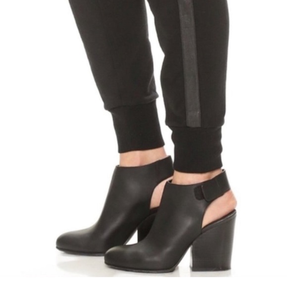 • Vince • Women’s Ingrid Block Heel Ankle Bootie Gray
Velcro Closure Wooden Heel - Picture 6 of 6